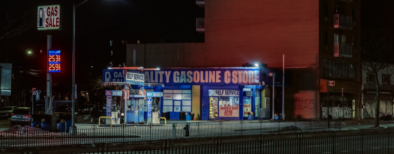 Gas Sale – Queens Boulevard