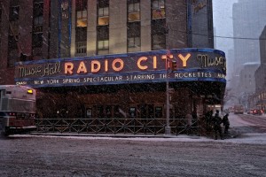 Radio City Music Hall In Snow #we35