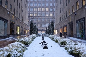 Rockefeller Center and Saks In Snow – #we35