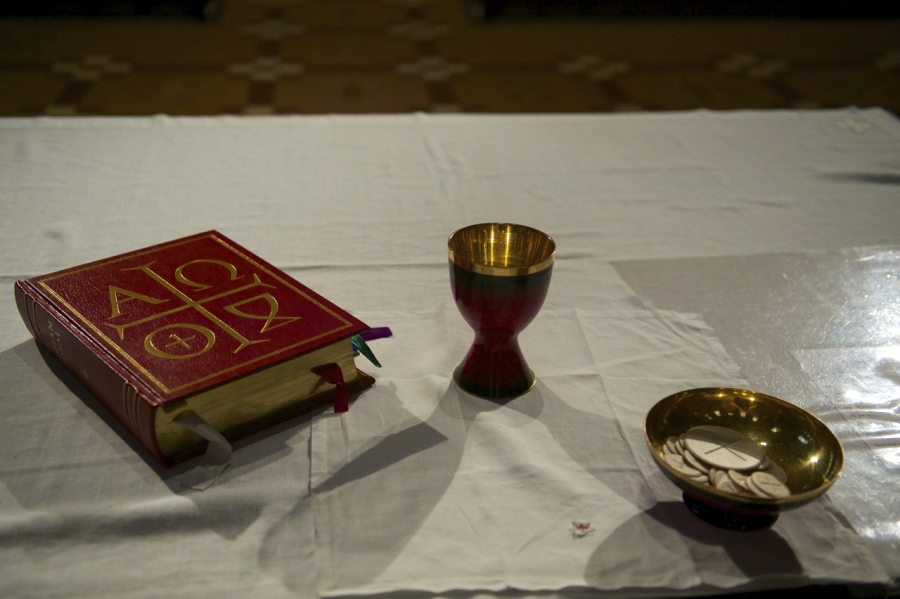altar-items-7