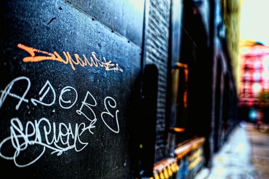 adobe-graffiti-mott-street